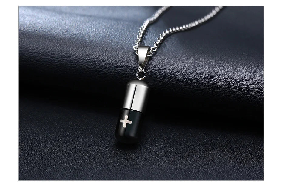 CAPSULE PENDANT