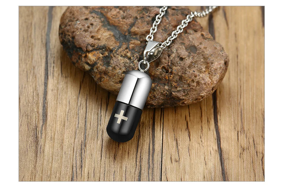 CAPSULE PENDANT